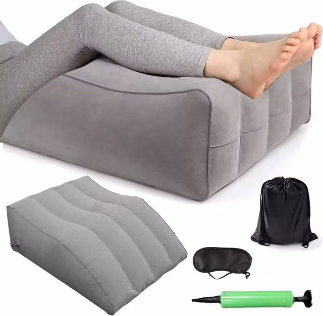 SPETLEK Large Inflatable Elevation Wedge Leg and Foot Rest in Grey – 1