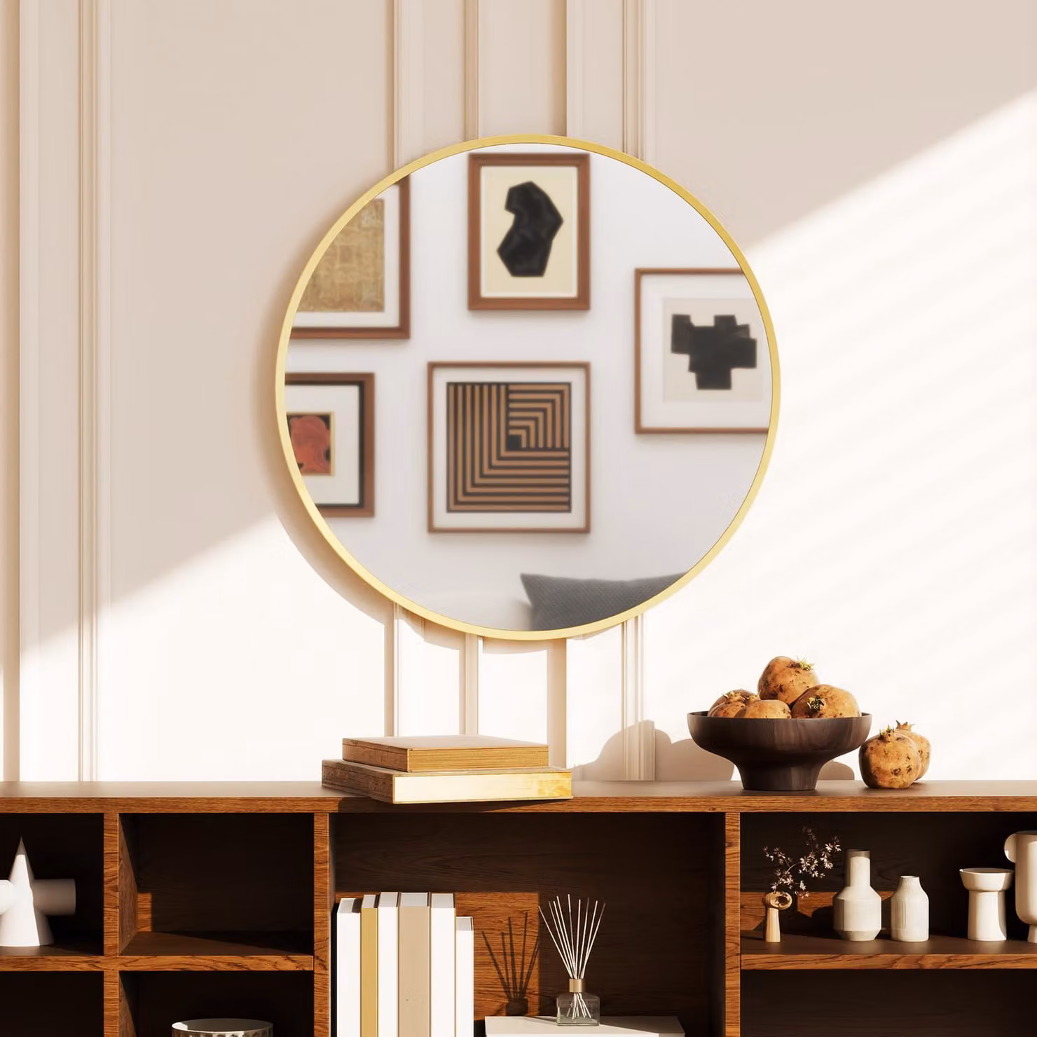 HOMCOM Modern Round Decorative Wall Mirror in Gold Tone, Diameter: 61 cm – 2