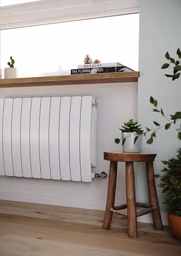 Terma Aluminium Radiator in Matt White, W: 104.0 cm, H: 59.0 cm – 3
