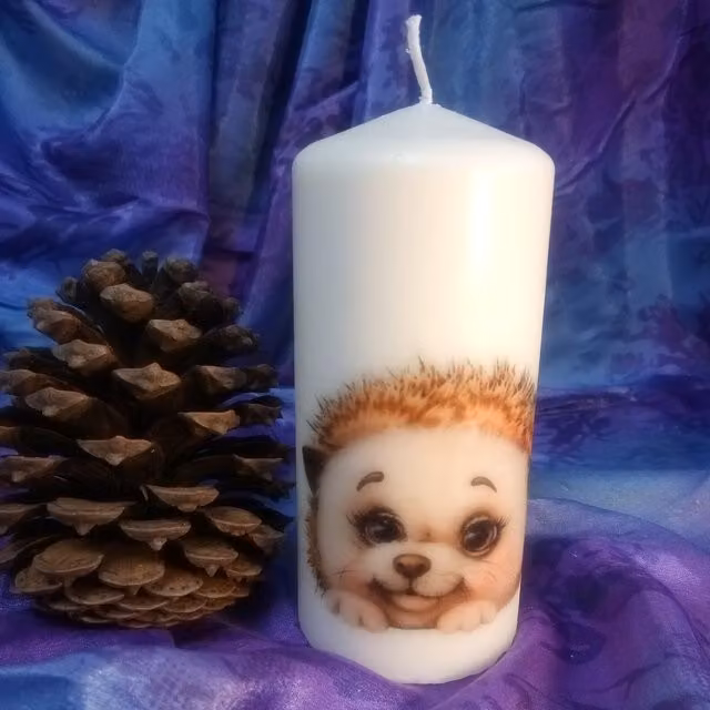 Viki White Hedgehog Pillar Candle Set of 6