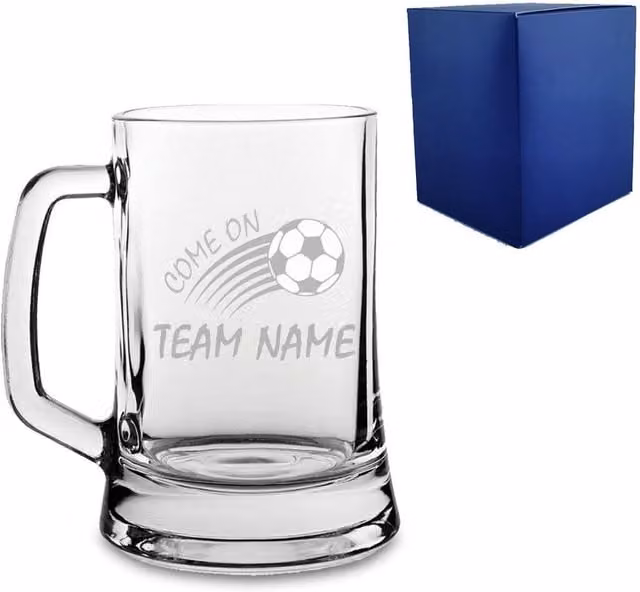 Uniqueful Personalised Engraved Football Tankard with Curved Football Design in Clear Glass, 500 ml