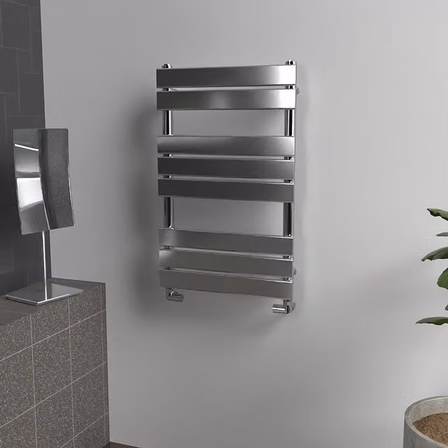 Lux Heat Steel Flat Towel Radiator in Chrome, W: 50 cm, H: 80 cm