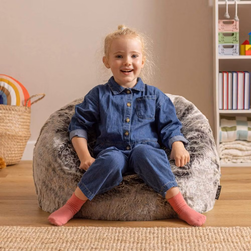 icon Kingston Faux Fur Kids Bean Bag and Cuddle Cushion in Grey, W/D/H: 65 x 45 x 65 cm – 2