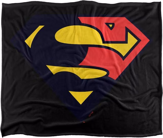 Warner Bros. Superman Shield 1993 Super Soft Fleece Throw Blanket, Black and Red, W: 152 cm, D: 127 cm – 5