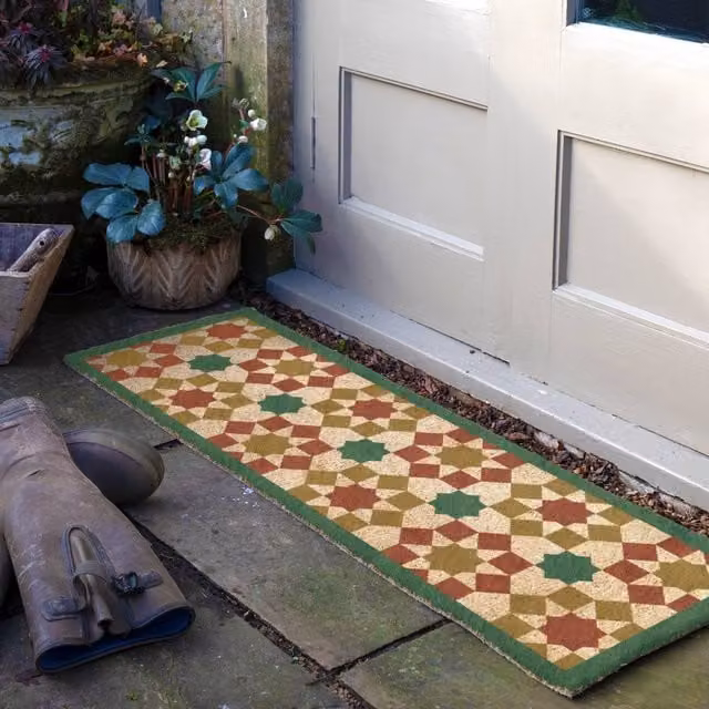 Artsy Mats Green Moroccan Tile Pattern Coir Doormat in Brown, W/D: 120 x 40 cm – 1