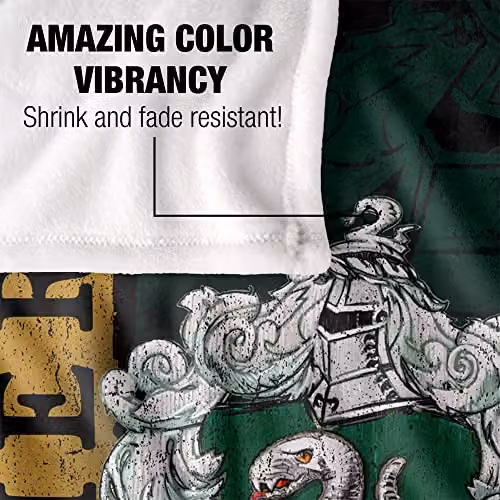 Warner Brothers Harry Potter Slytherin House Crest Fleece Blanket, W/D/H: 152 x 127 cm, White/Multicolour – 3