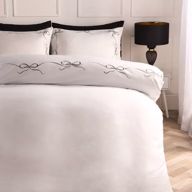 OHS Bow Border Microfibre Duvet Cover and Pillowcase Set, Black, W: 180 cm, H: 200 cm
