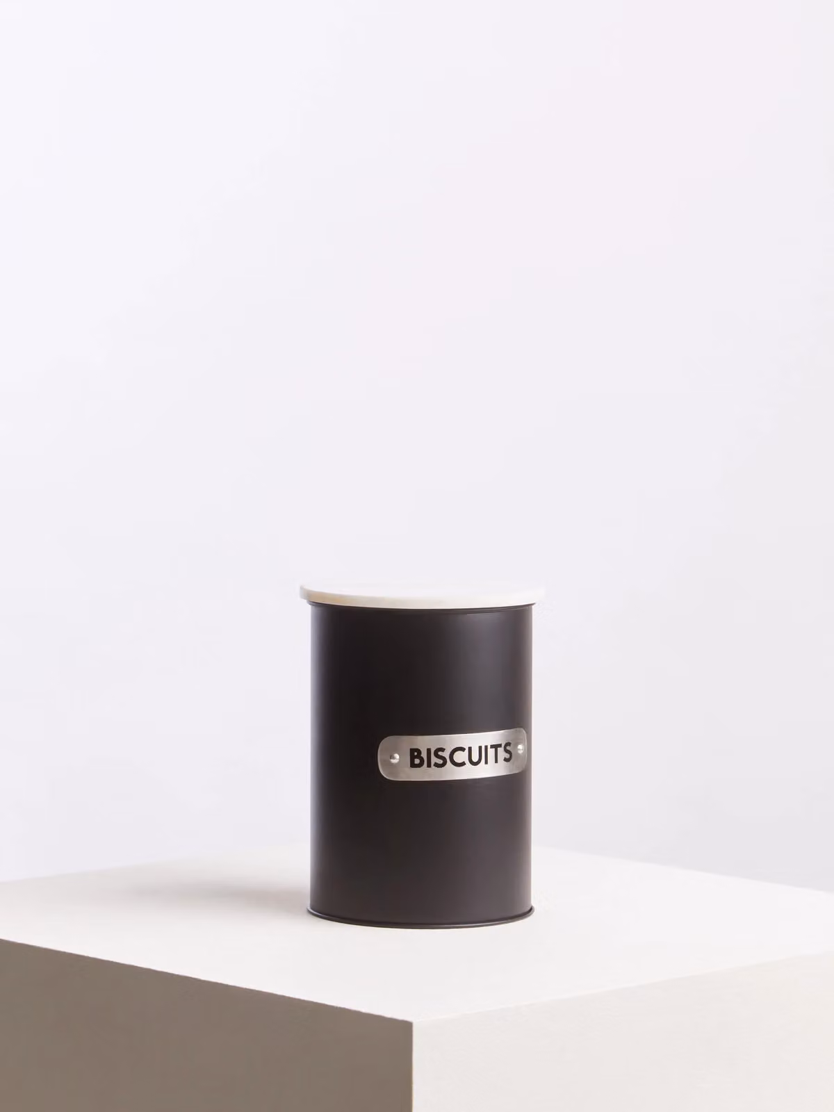Orsina Chic Design Airtight Metal and Stainless Steel Biscuit Canister in Black, Silver or White – 2