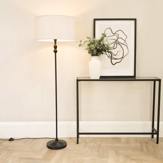 ValueLights Maggie Floor Lamp with White Fabric Drum Shade