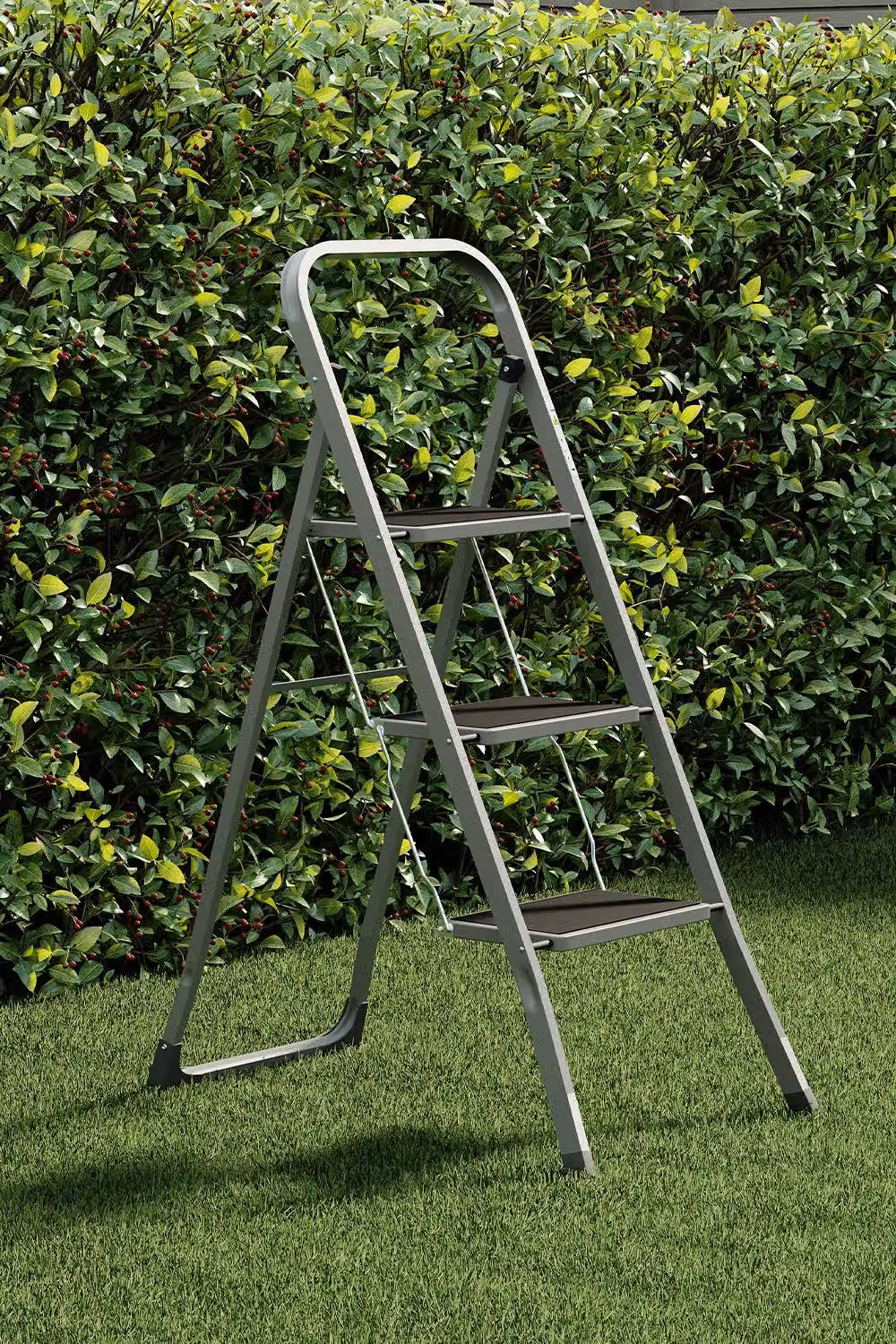 HD Designs 3 Step Folding Ladder with Anti-Slip Mat in Grey – 3
