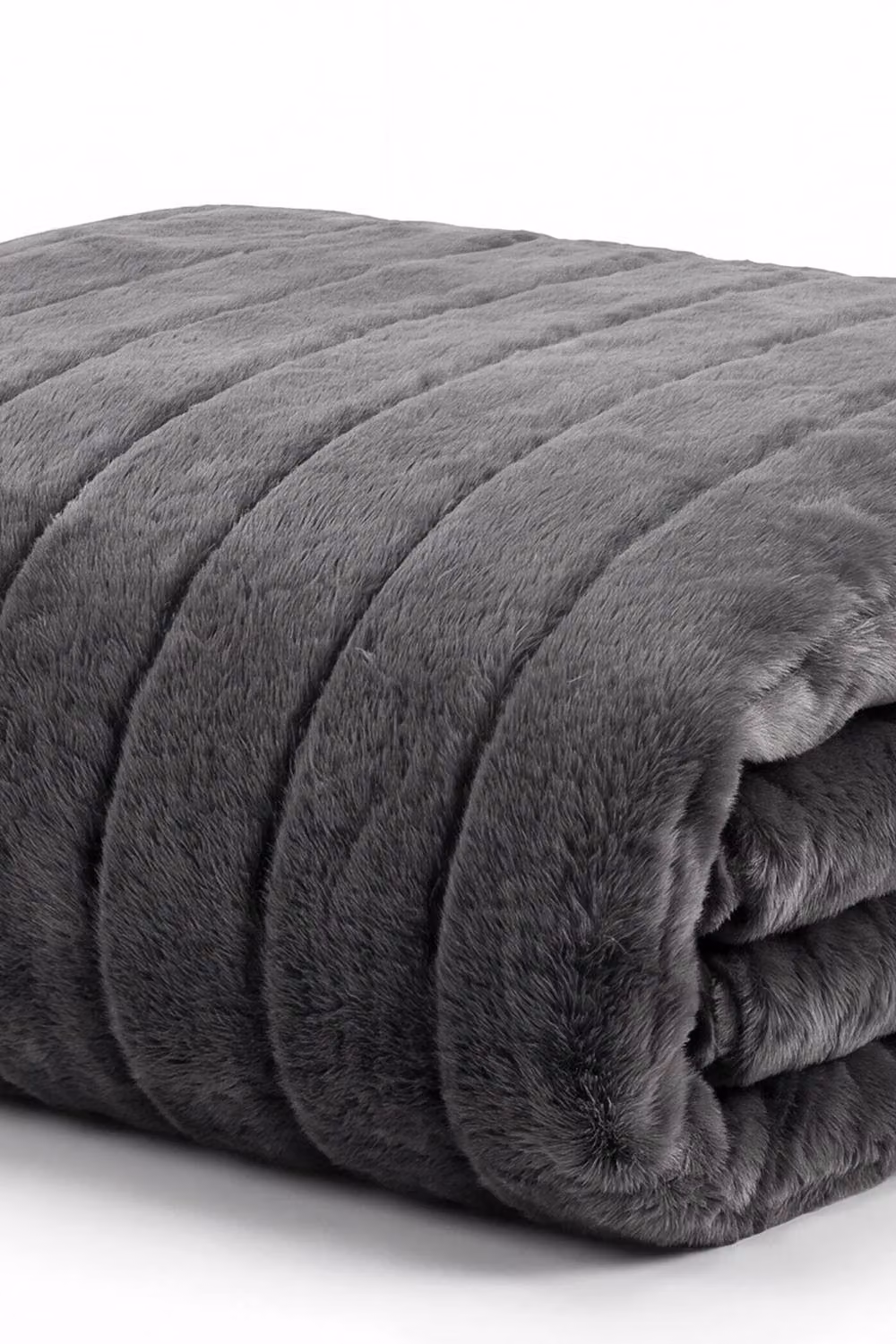 Deyongs Hockley Supersoft Faux Quilted Throw in Grey, W 130 cm x D 150 cm – 3