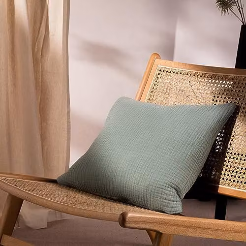 Riva Home Plain Green Cotton Square Cushion with Removable Polyester Filling W/D/H: 45 x 45 x 45 cm – 3