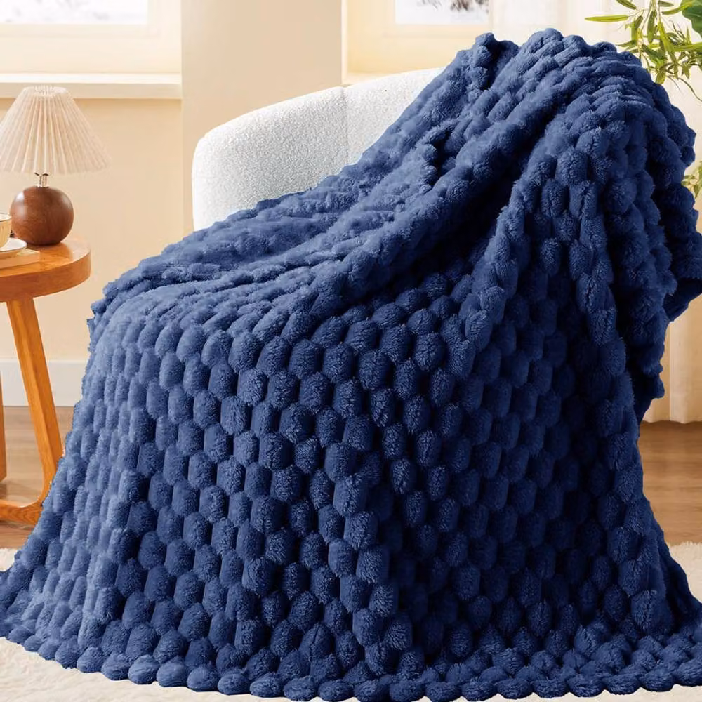 Velosso Chunky Popcorn Faux Fur Blanket in Navy Blue, W: 150 cm, L: 200 cm – 2