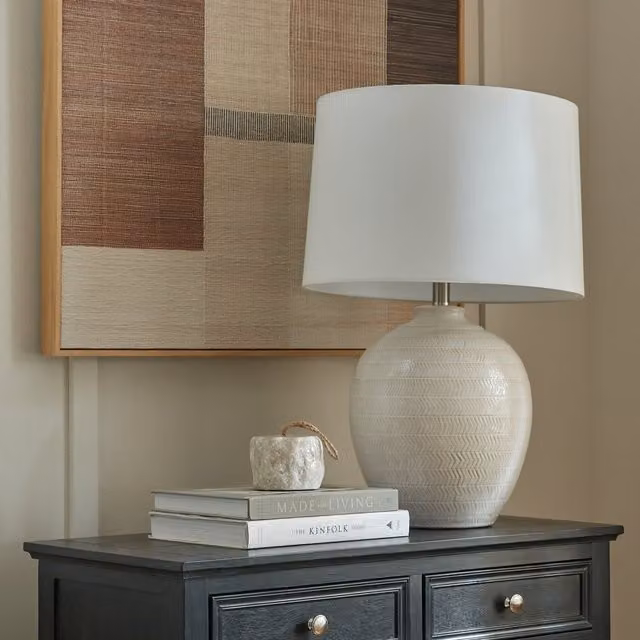 KDMK Chevronne Ceramic Table Lamp with White Linen Shade