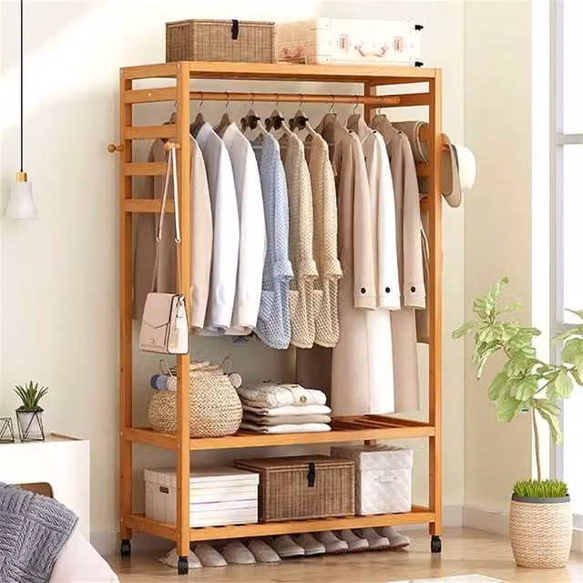 ERGOVEXA Rolling Clothes Rack, Natural Bamboo Open Wardrobe with Continuous Linear Rail, W/D/H: 78 x 37 x 165 cm