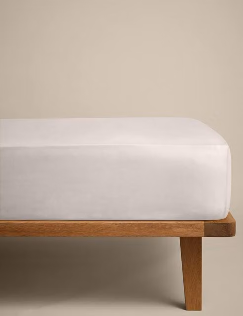 M&S Ivory Cotton Rich Percale Deep Fitted Sheet W/D/H: 180 x 200 cm