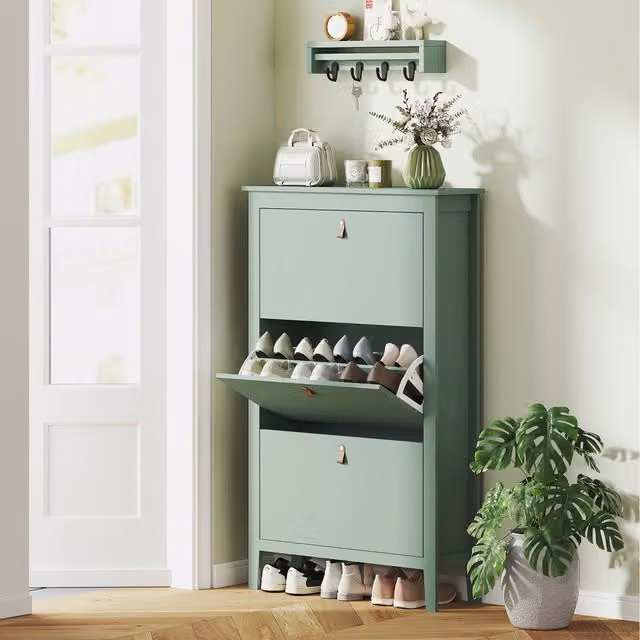 HOMCOM Modern Green Shoe Cabinet with Tilting Compartments for Hallway and Entryway, W: 80 cm, H: 131 cm