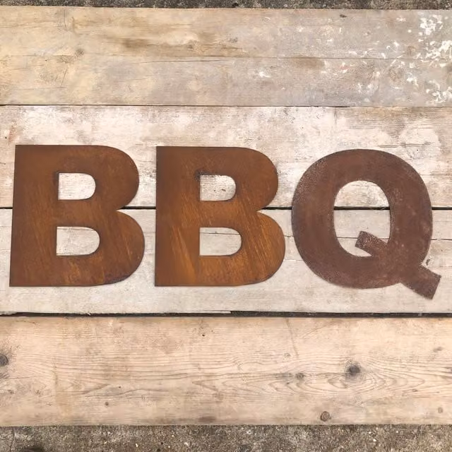 RW Norfolk Vintage Rusty BBQ Metal Wall Plaque in Brown