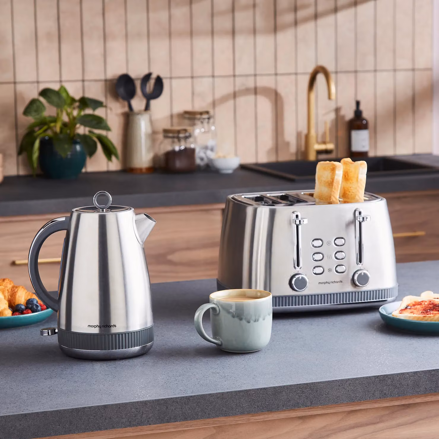 Morphy Richards Mexborough Kettle and Toaster Bundle in Grey and Silver Stainless Steel – 2
