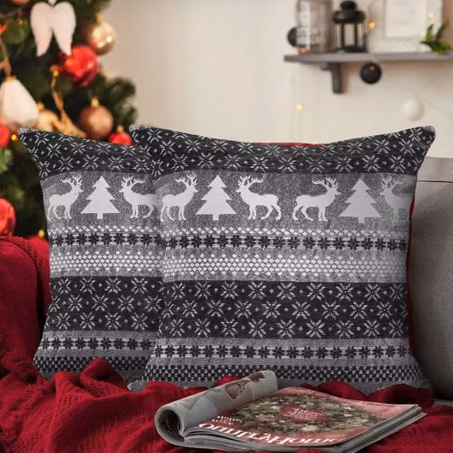 Velosso Nordic Snowflake Filled Christmas Cushion in Silver, W/D/H: 43 x 43 x 43 cm