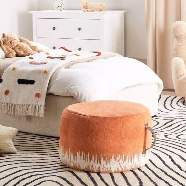 Wyld and Coco Cotton Pouffe in White and Orange Gradient, W/D/H: 50 x 30 x 30 cm