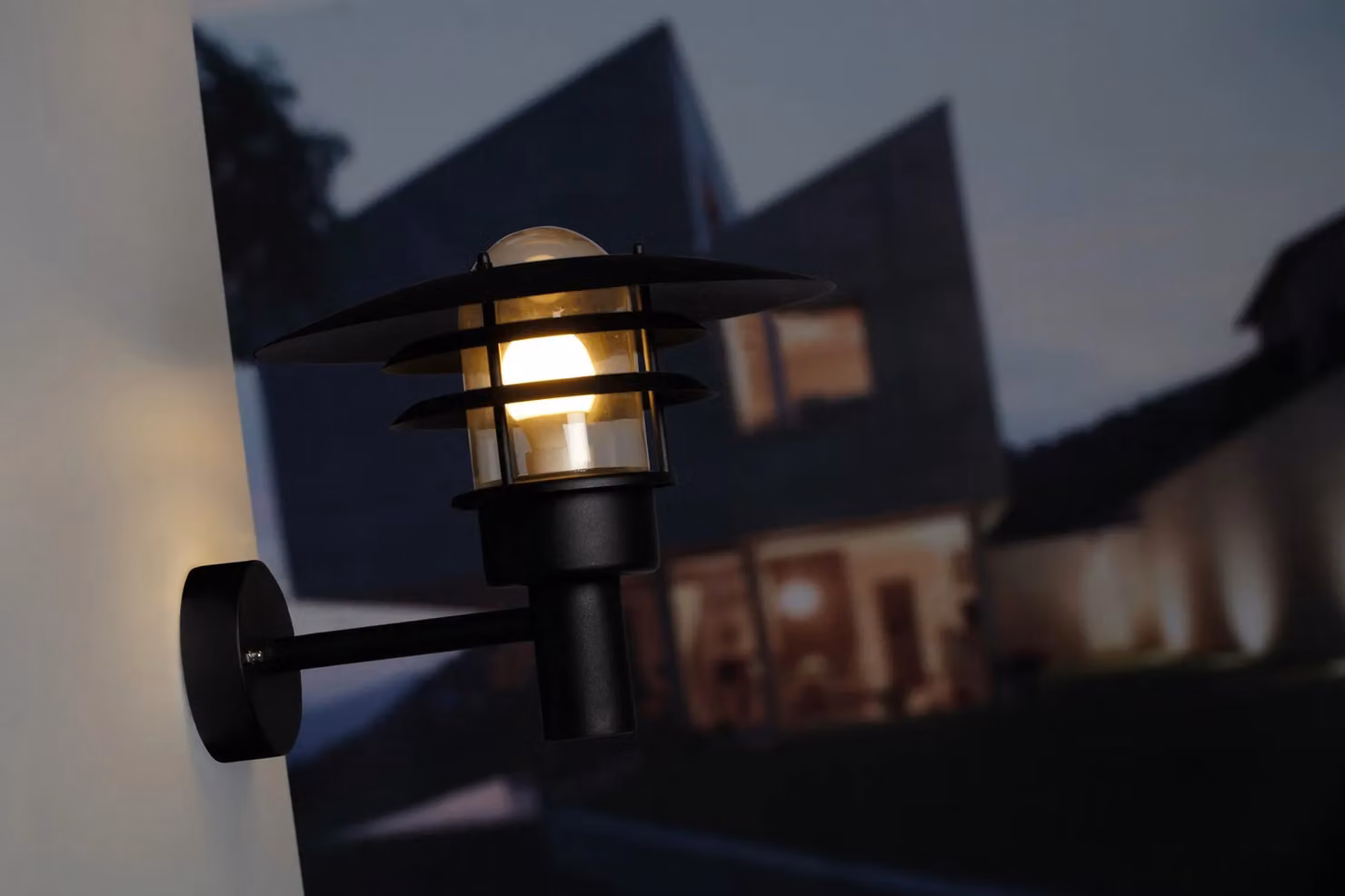 Nordlux Lønstrup Outdoor Wall Light Black Metal E27 IP44 – 2