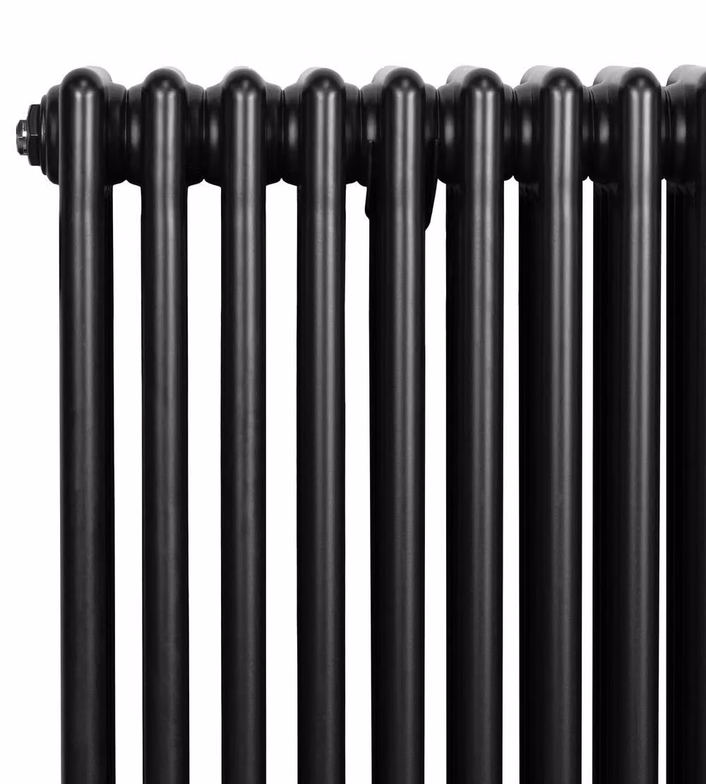 Monstershop Traditional 4 Column Steel Radiator in Black – 3