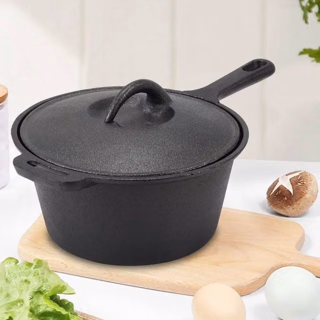 KORVIXA Non-Stick Cast Iron Deep Saucepan in Black