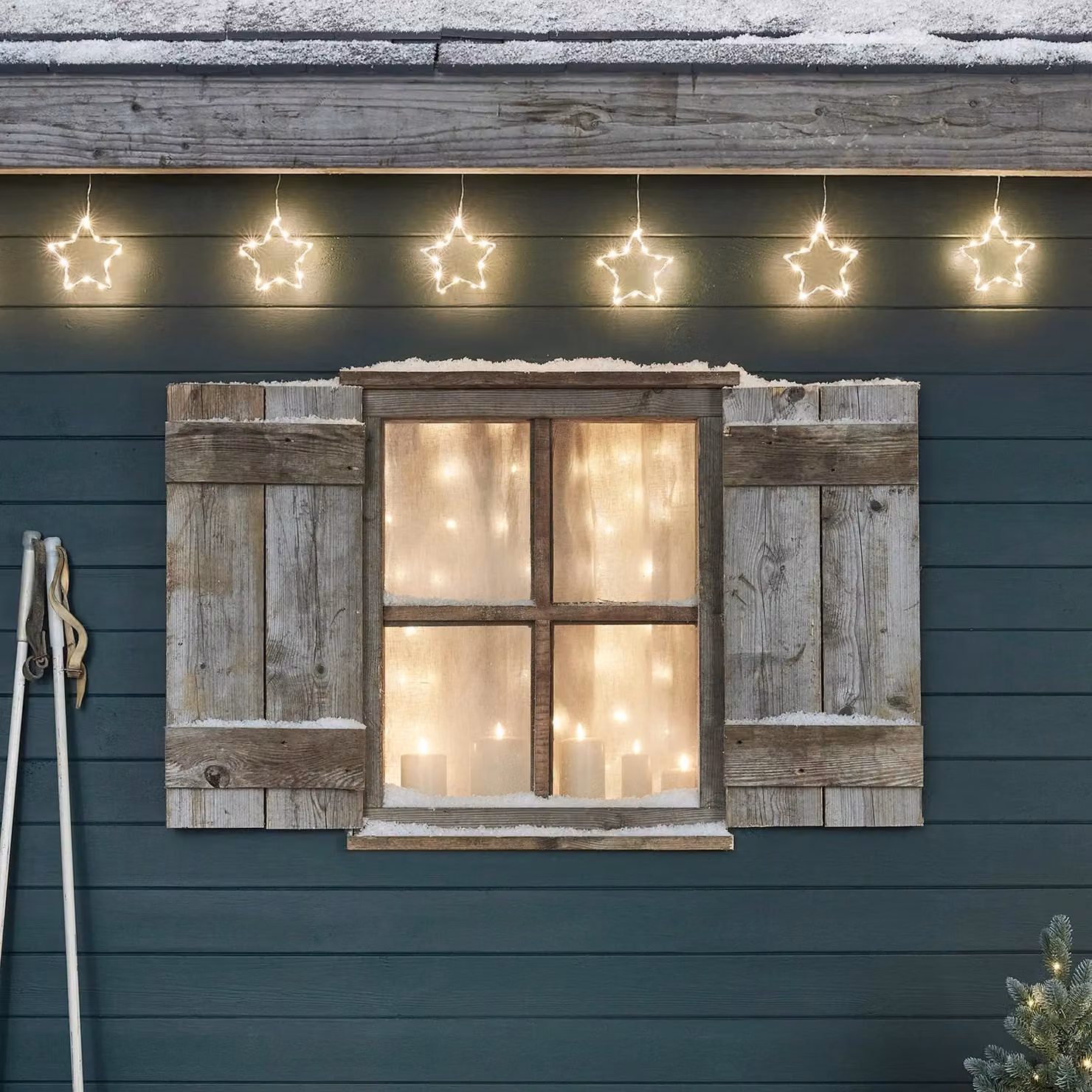 Lights4fun Christmas Indoor Star Curtain Window Light Decoration with 90 Warm White LEDs, White – 1