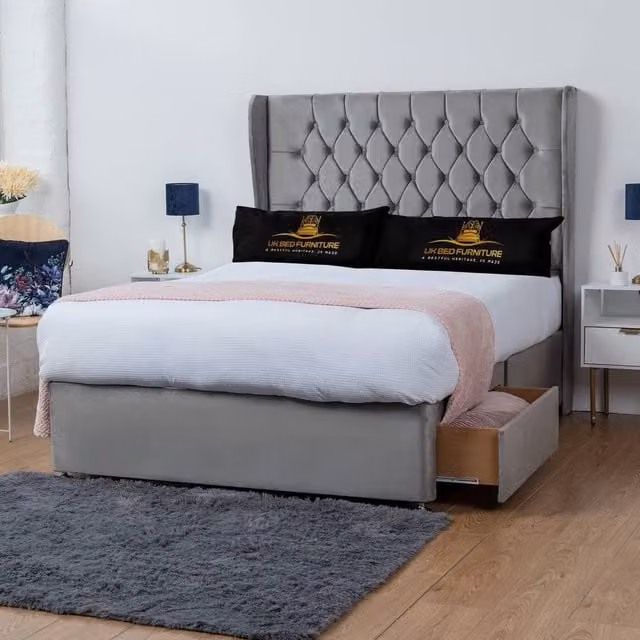 UK Bed Furniture Mary Grey Velvet Wingback Divan Bed with 2 Drawers and 54 Inch Headboard, Size: Double (W/D/H: 140 x 200 cm)