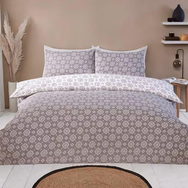 Divante Sierra Geo Reversible Graphic Duvet Set, Grey, 180 x 200 cm