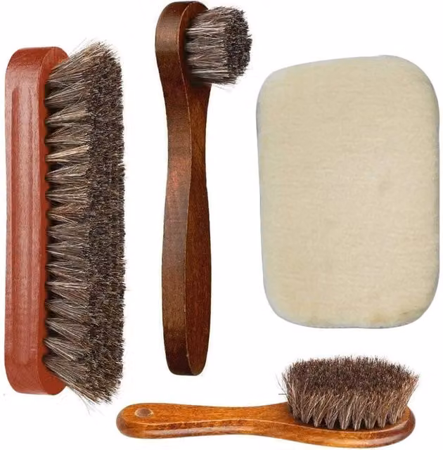 Nordara 4-Piece Brown Horsehair Shoe Brush Set with Natural Wood and Fibre