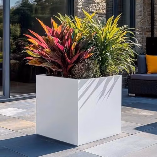 Tulipy Galvanised Steel Square Planter Tub, Matte White, W: 60 cm, D: 60 cm, H: 60 cm – 1