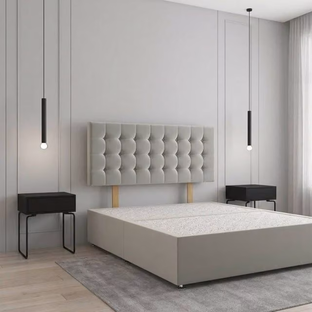 Regional Furnishings Plush Velvet Double Divan Bed Base with 24 Inch Headboard in Silver, W/D/H: 140 x 200 x 60.96 cm