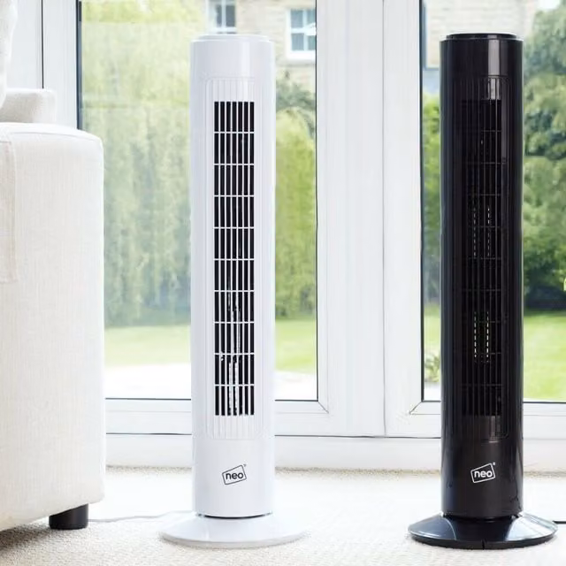 Neo 3 Speed Oscillating Free Standing Tower Fan in Black