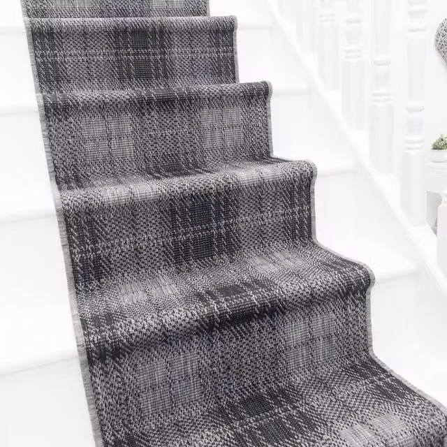 runrug Reversible and Durable Plaid Stair Runner Carpet in Black, W: 60 cm x L: 660 cm