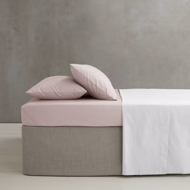 Catherine Lansfield Easy-Iron Percale Combed Polycotton Fitted Sheet, Pink, W/D/H: 180 x 200 x 25 cm
