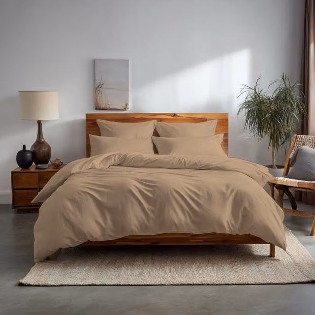 Home Sweet Home UK Plain Dyed Polycotton Duvet Cover and Pillowcase Set in Beige, Super King, 260 x 220 cm – 1