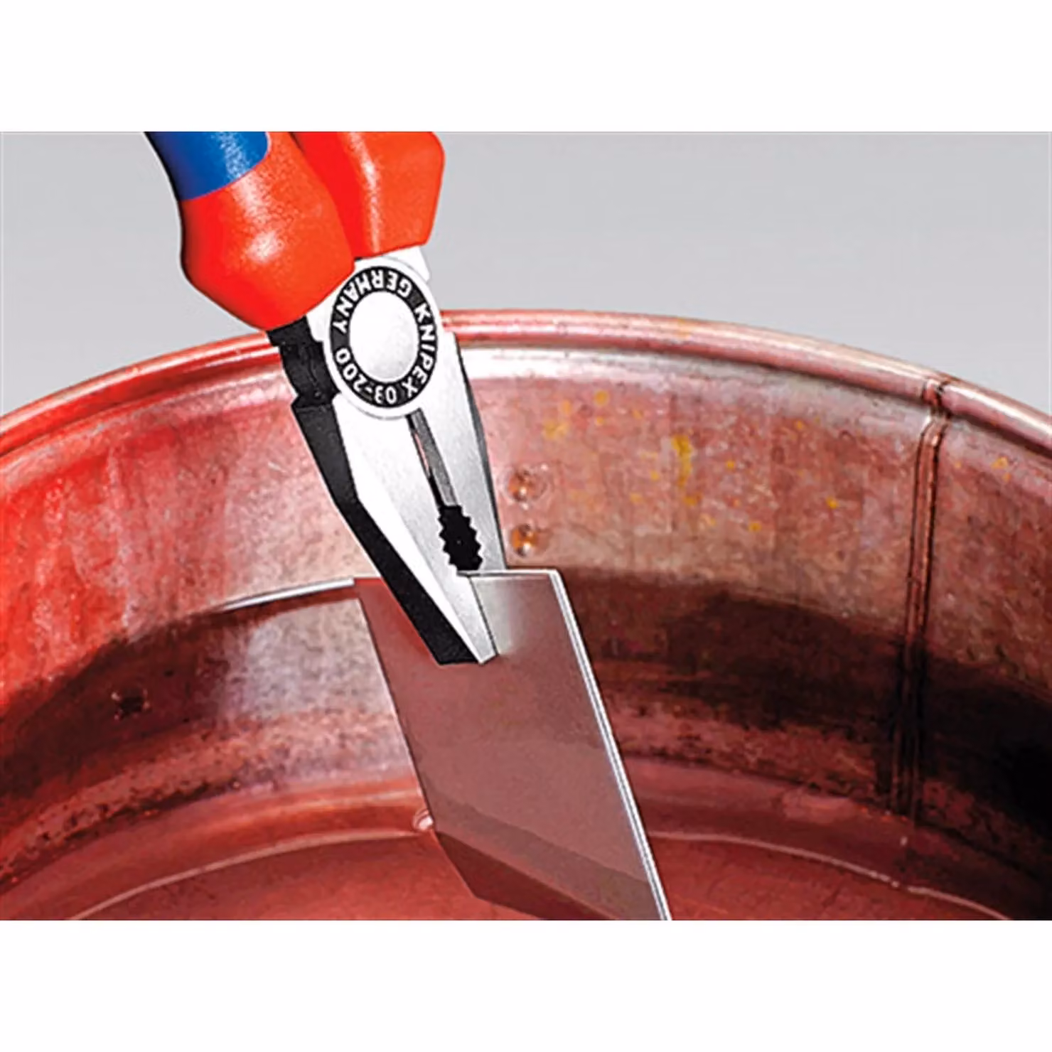 Knipex 03 02 Series Combination Pliers with Multi-component Red and Multicolour Grip in Hardened Steel – 2