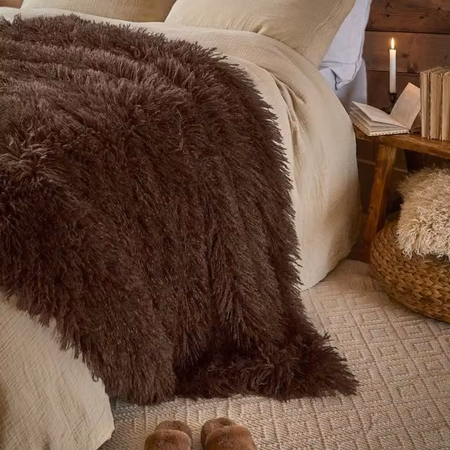 Furn Rowan Fluffy Faux Fur Throw in Brown, W: 130 cm, D: 180 cm – 1