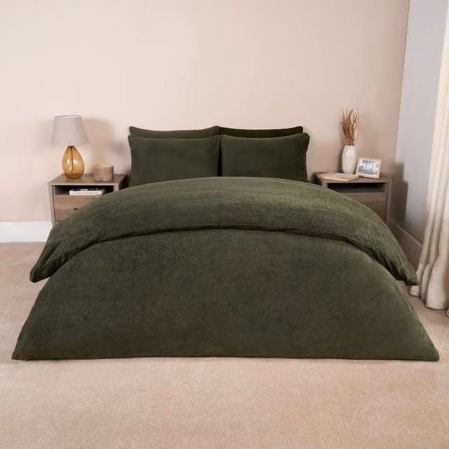 Brentfords Green Polyester Duvet Cover and Pillowcase Set, 140 x 200 cm
