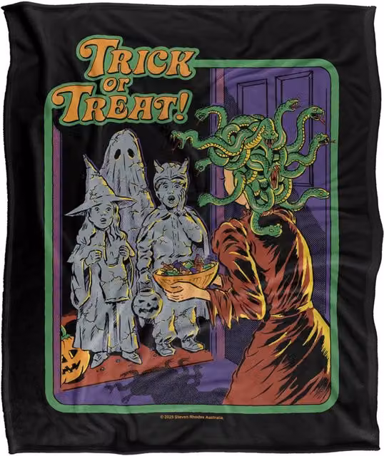 Steven Rhodes Trick Or Treat Retro Halloween Fleece Throw Blanket, Multicolour, W/D/H: 91 x 147 cm – 1