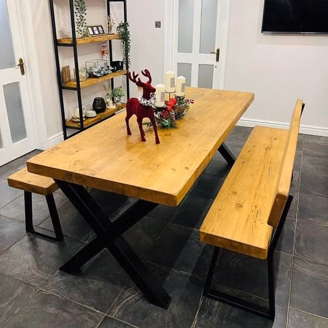 TRL Handmade Furniture Chunky Rectangular Oak Dining Table in Mid Oak, W: 160 cm, D: 140 cm