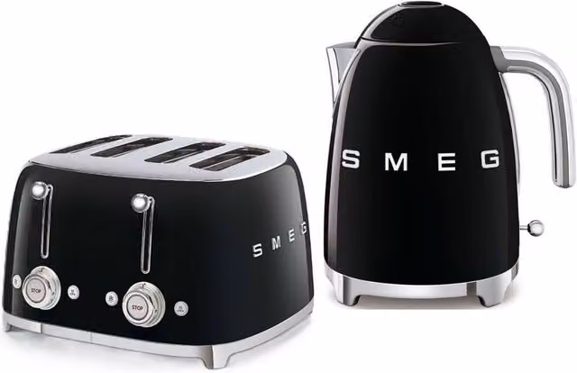 Smeg 50s Style Kettle and 4 Slice Toaster Set in Black Stainless Steel – 1