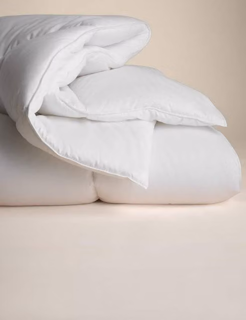 M&S Smart Wash & Dry 13.5 Tog White Microfibre Winter Duvet