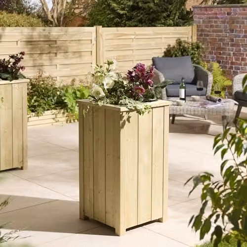 Rowlinson Signature Heritage Tall Square Planter in Brown, W: 43 cm, D: 43 cm, H: 78 cm