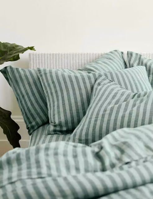 Piglet In Bed 2 Pack Pembroke Linen Rich Striped Pillowcases in Dark Green