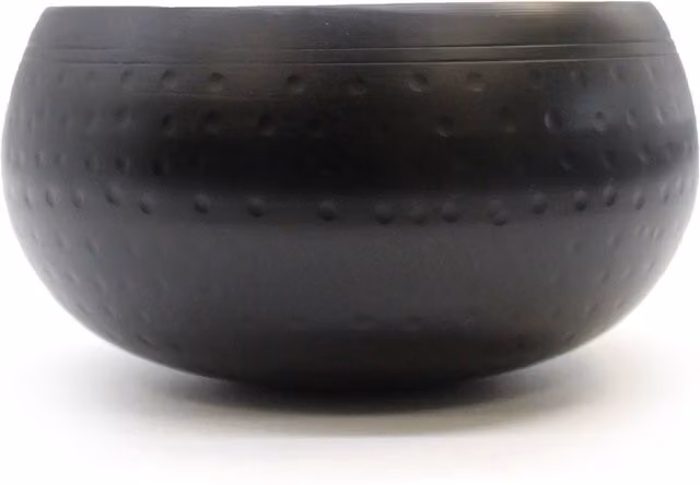KDMK Black Beaten Metal Singing Bowl for Meditation and Prayer, Diameter: 18 cm