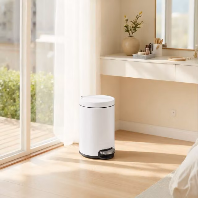 SONGMICS White Pedal Trash Bin with Soft Close and Removable Inner Bucket