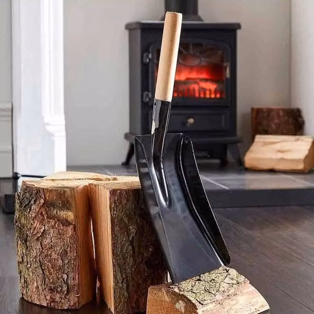 NESTLUNE Metal Dustpan with Wooden Handle in Black – 1